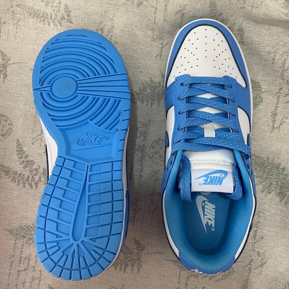 Nike Dunk Low UNC University Blue Sneakers - Picture 8 of 8